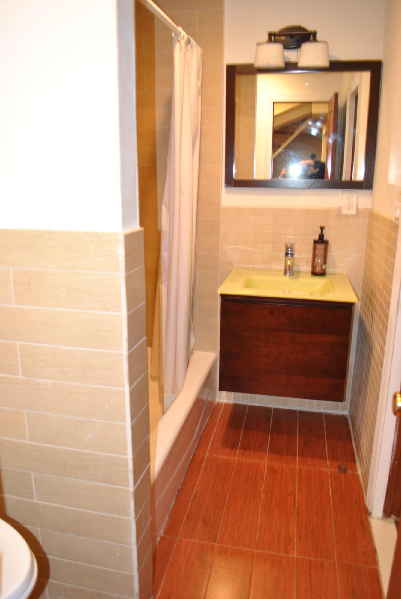 Ewr Airport Multilevel Guest House Room With 2-3 Beds Ньюарк Экстерьер фото