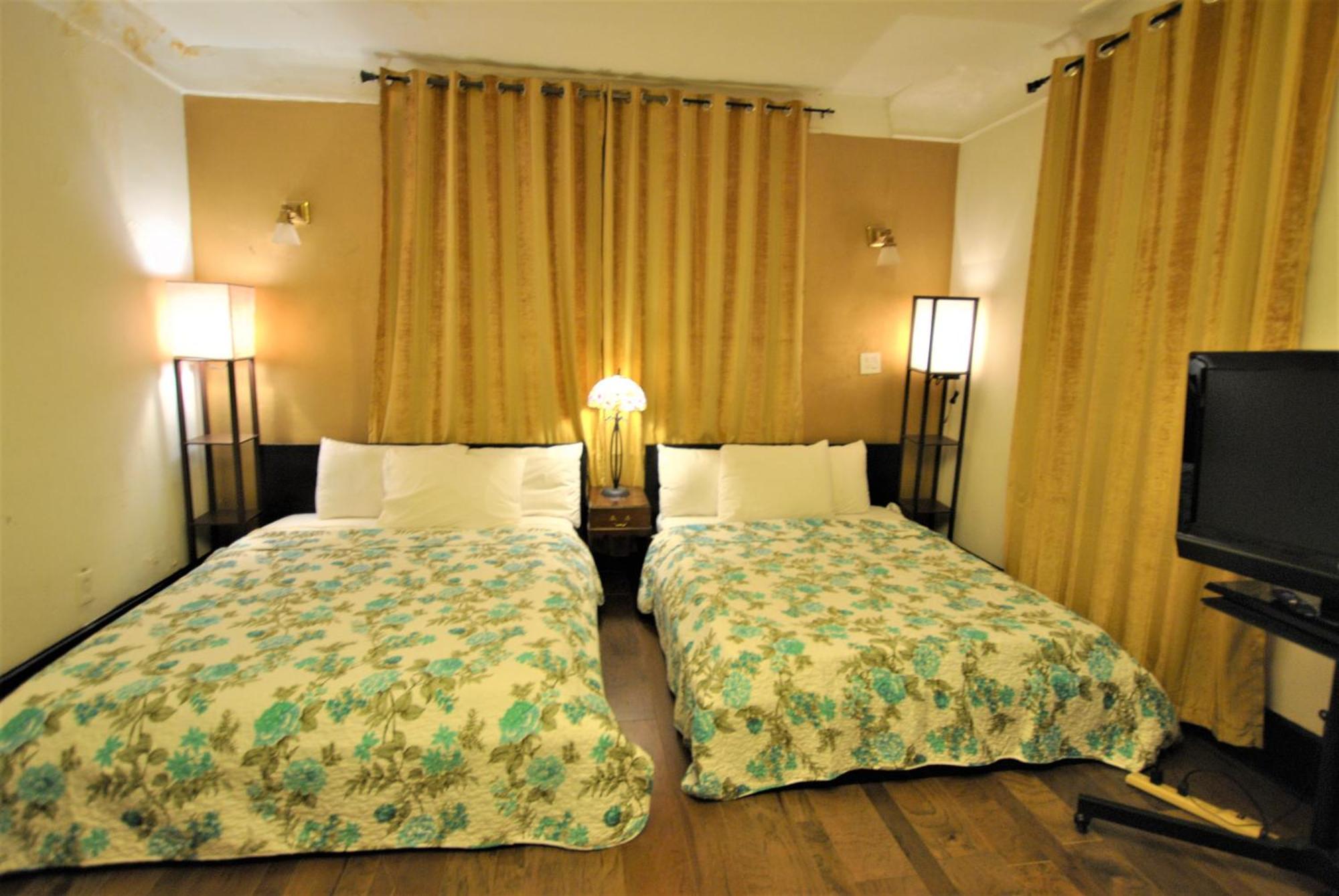 Ewr Airport Multilevel Guest House Room With 2-3 Beds Ньюарк Экстерьер фото